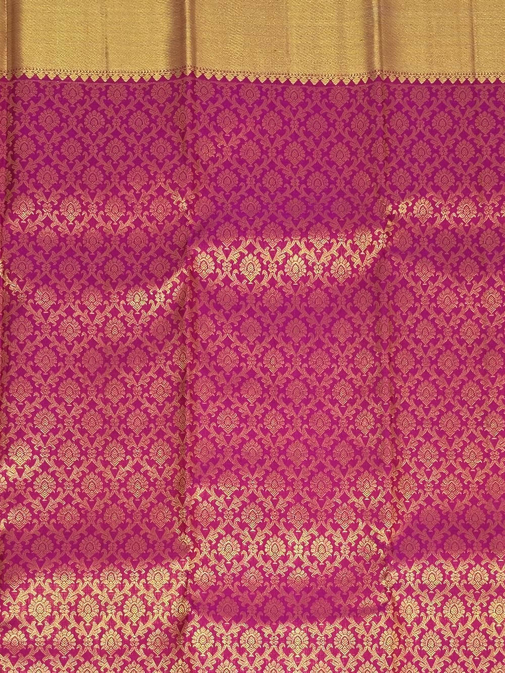 Handloom Dark Pink Silk Saree — view 6