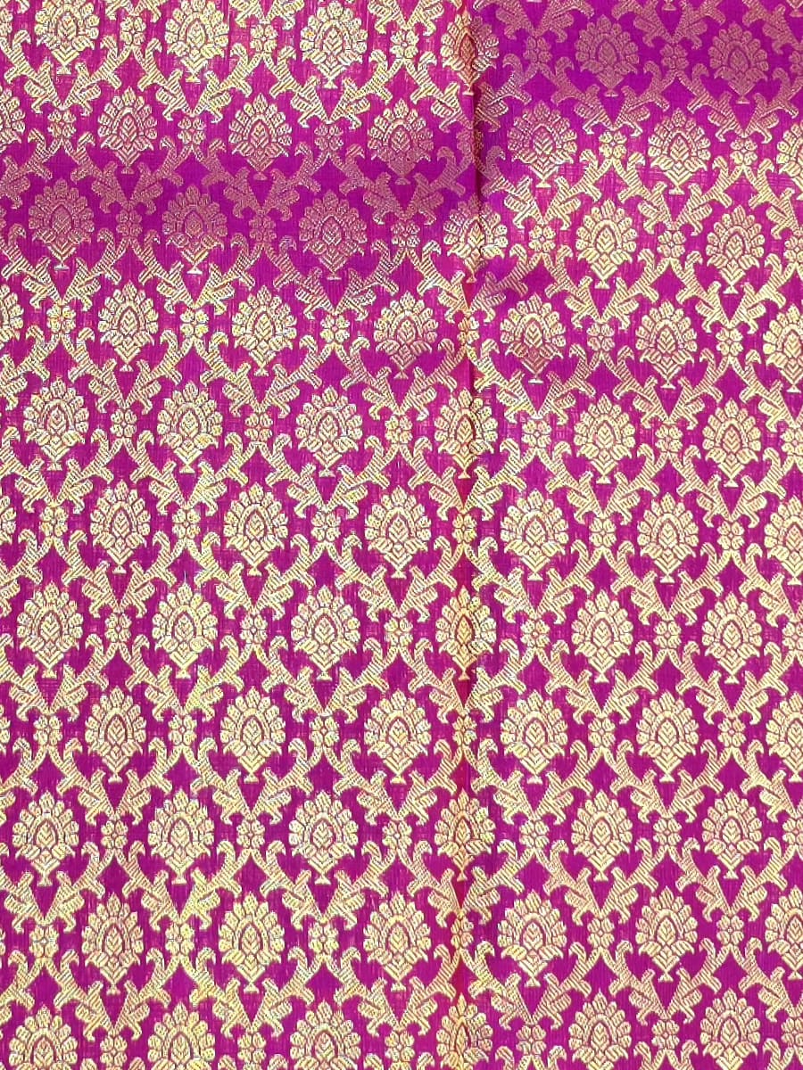 Handloom Dark Pink Silk Saree — view 3