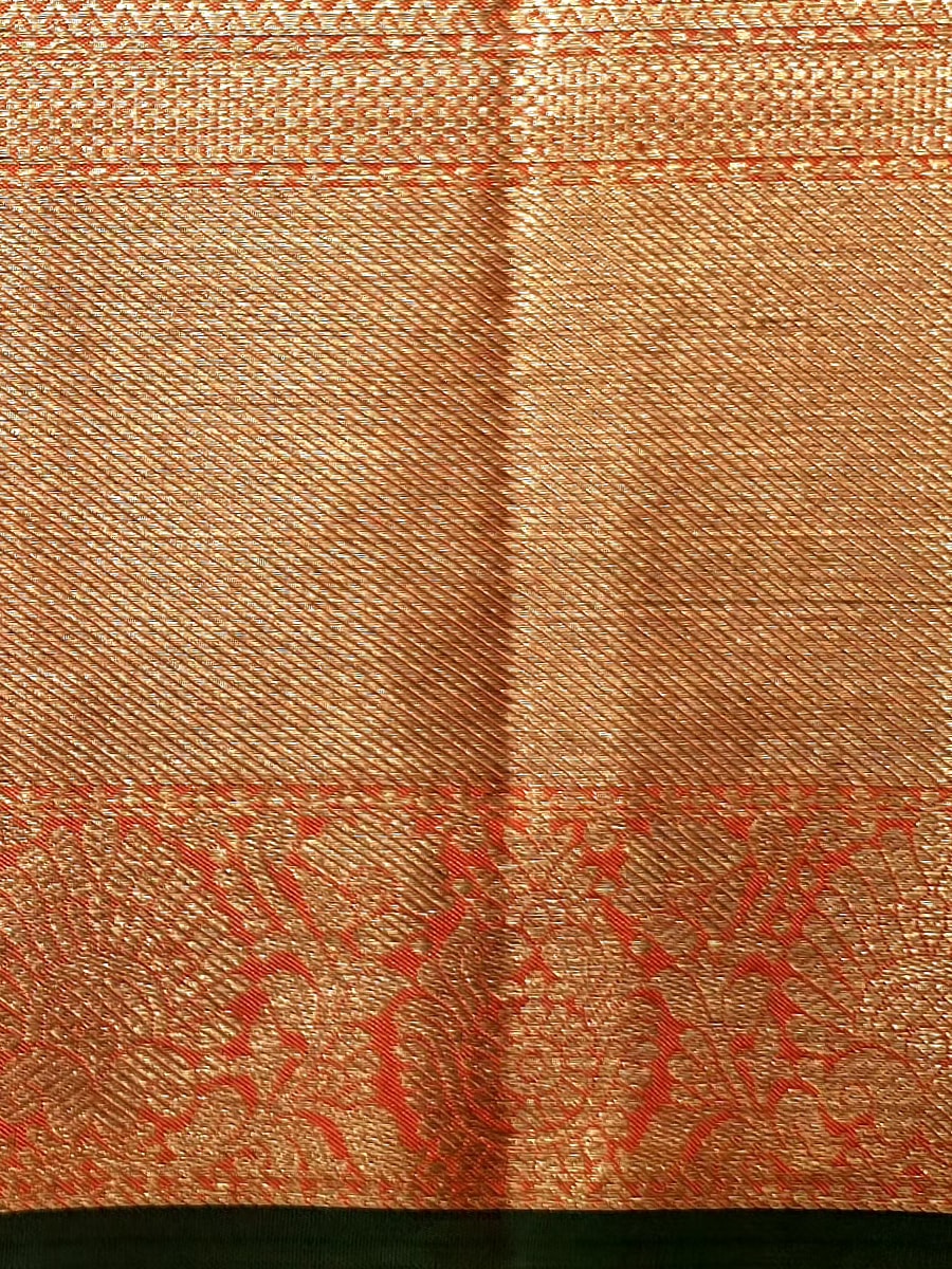 Handloom Bottle Green Silk Saree — view 3