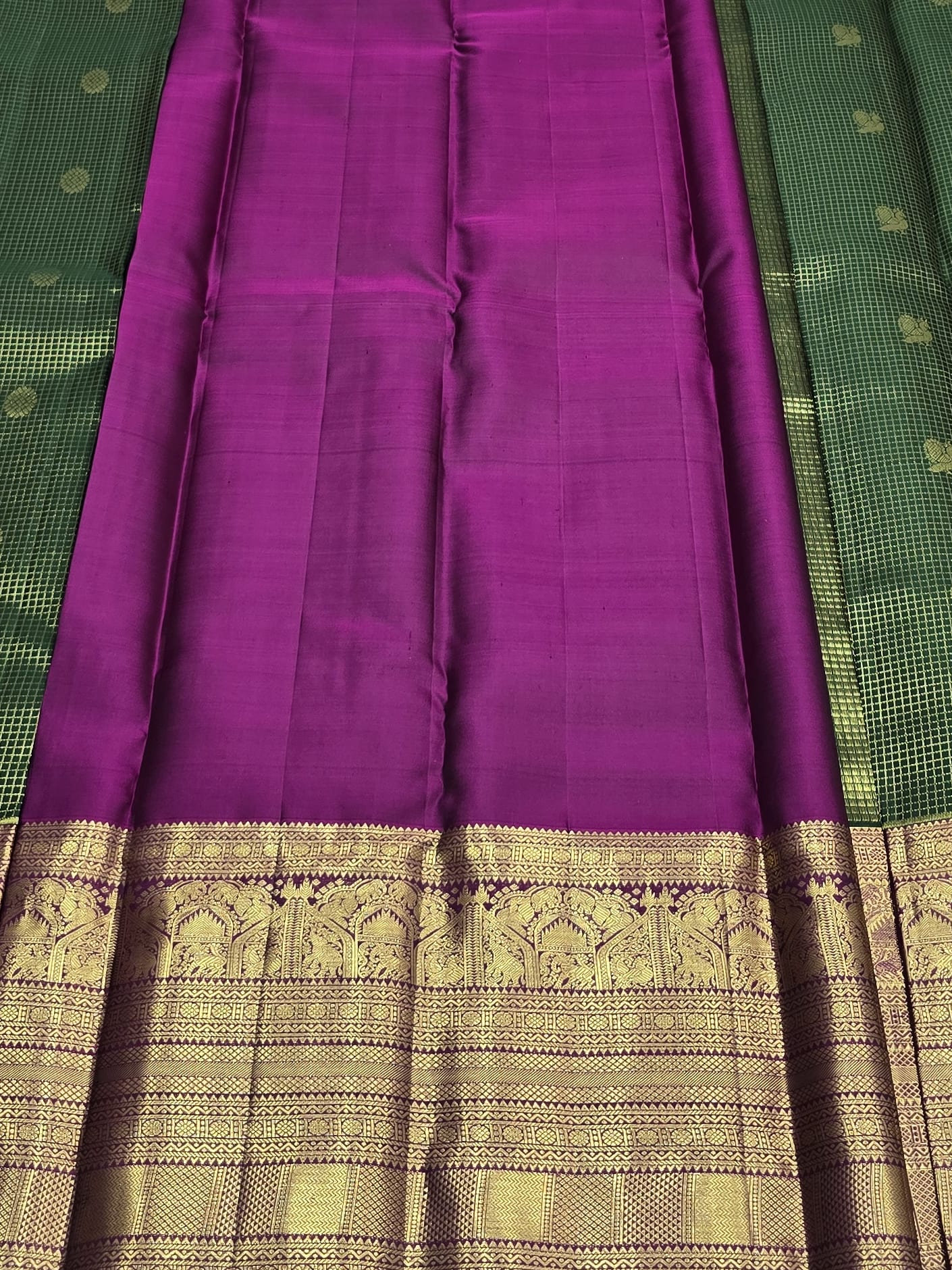 Handloom Bottle Green Silk Saree — view 5