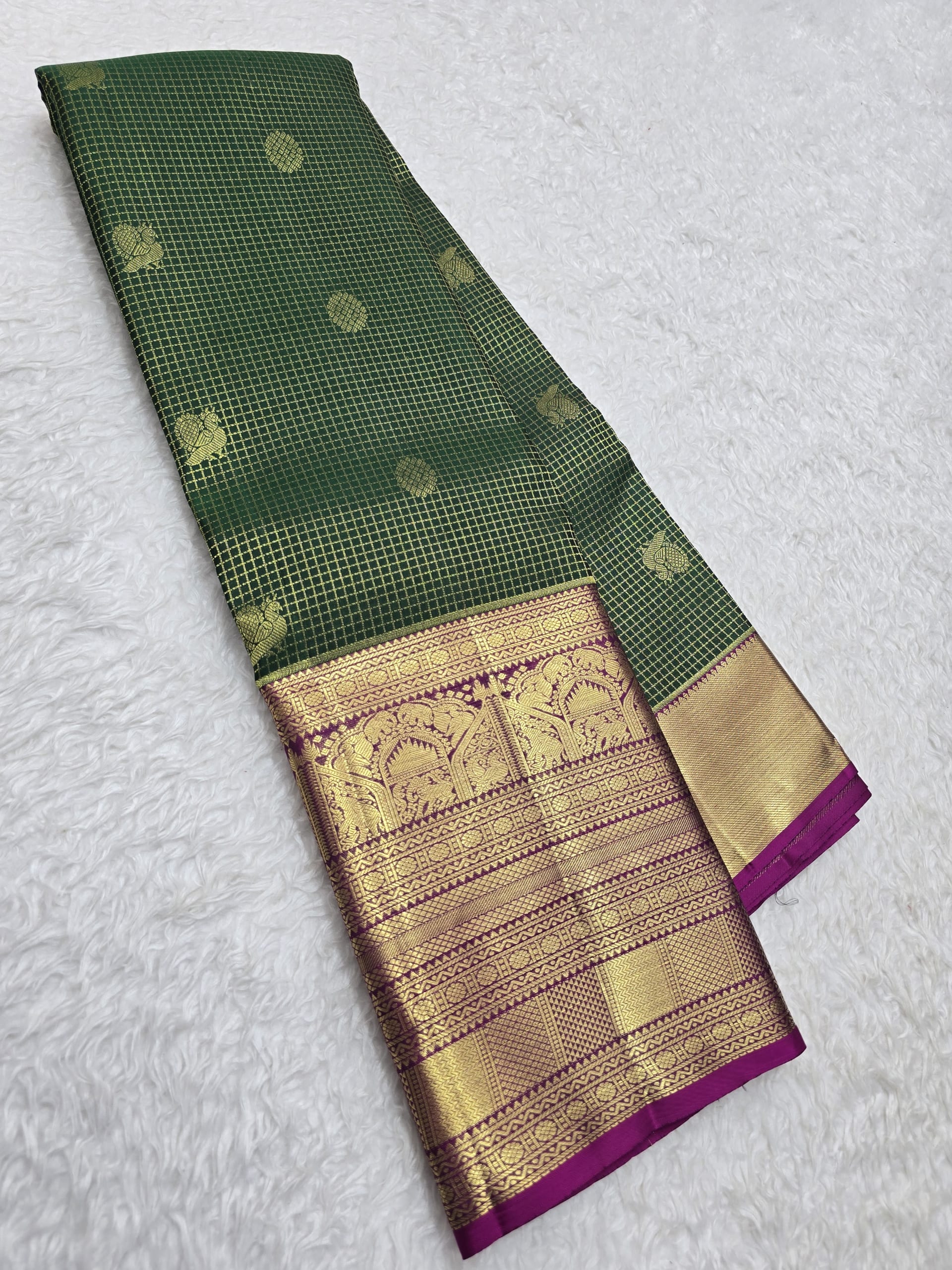 Handloom Bottle Green Silk Saree — view 2