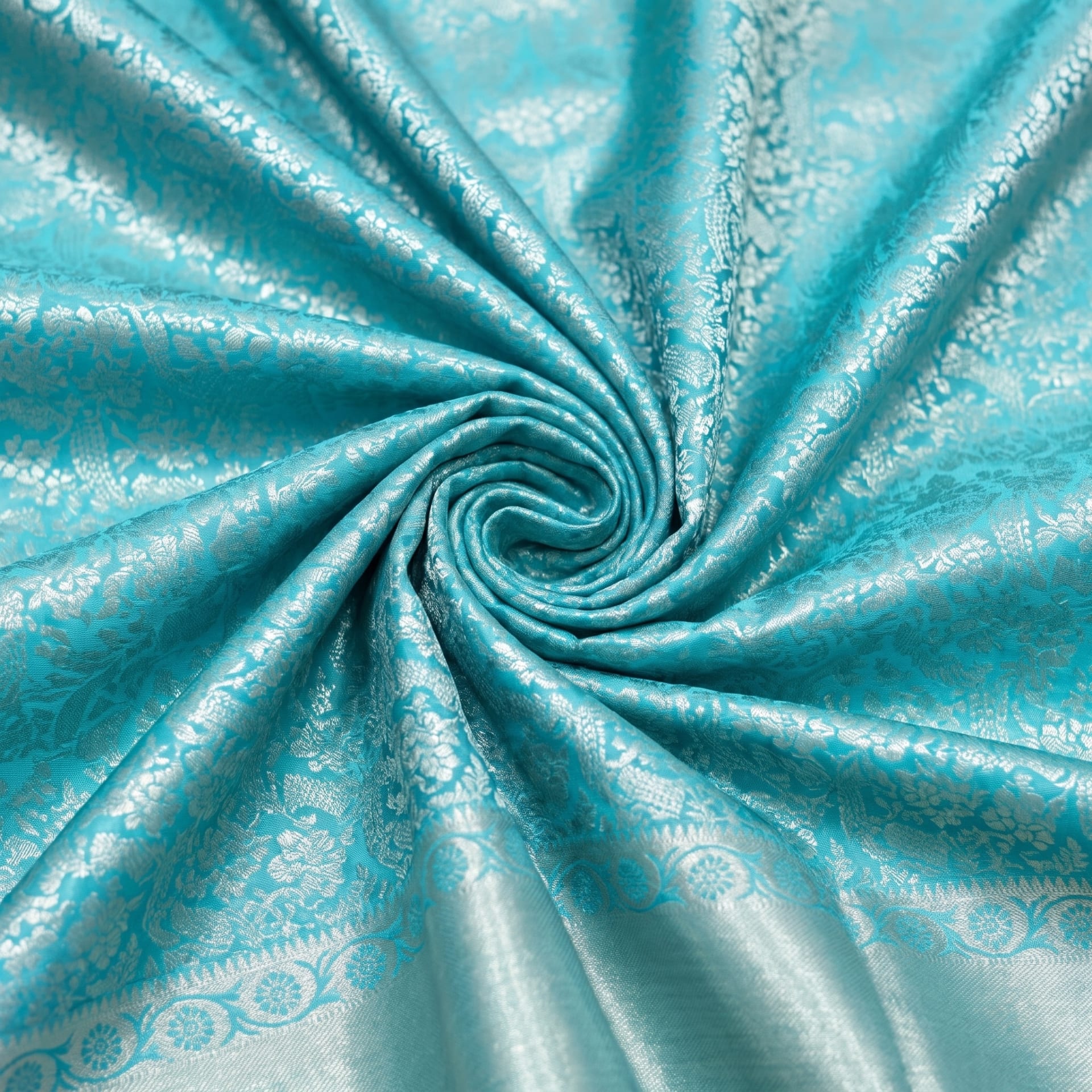 Handloom Rama Green Silk Saree — close drape