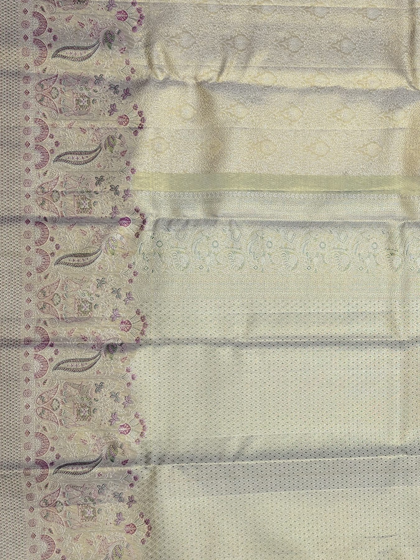 Handloom Gold Silk Saree — view 5