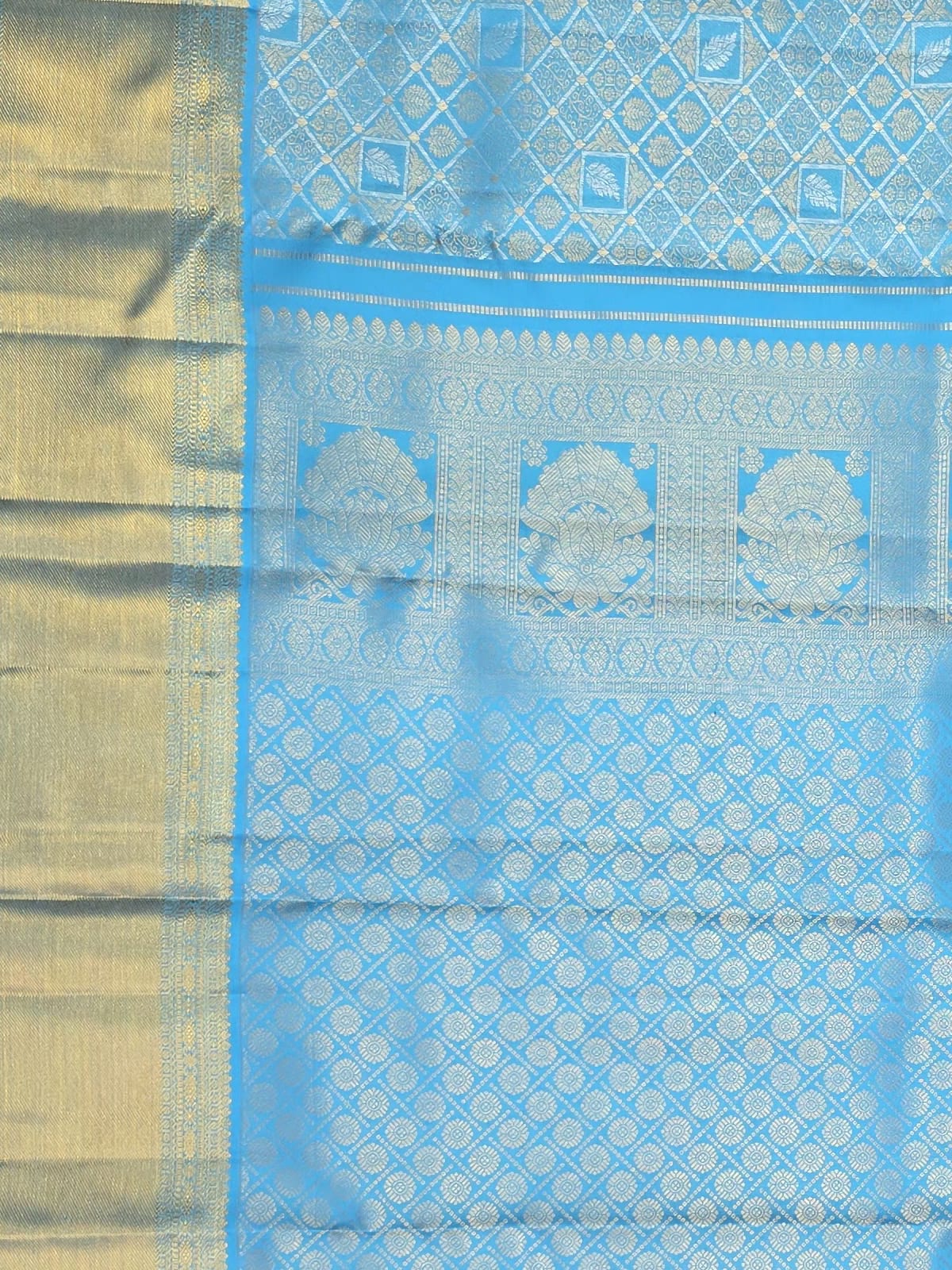 Handloom Sky Blue Silk Saree — view 5