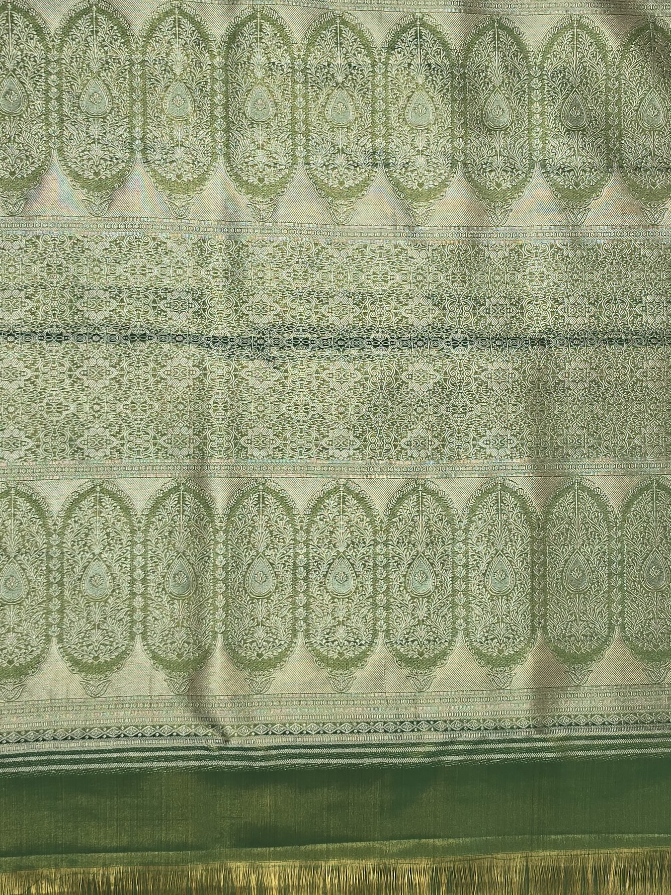 Handloom Moss Green Silk Saree — view 4