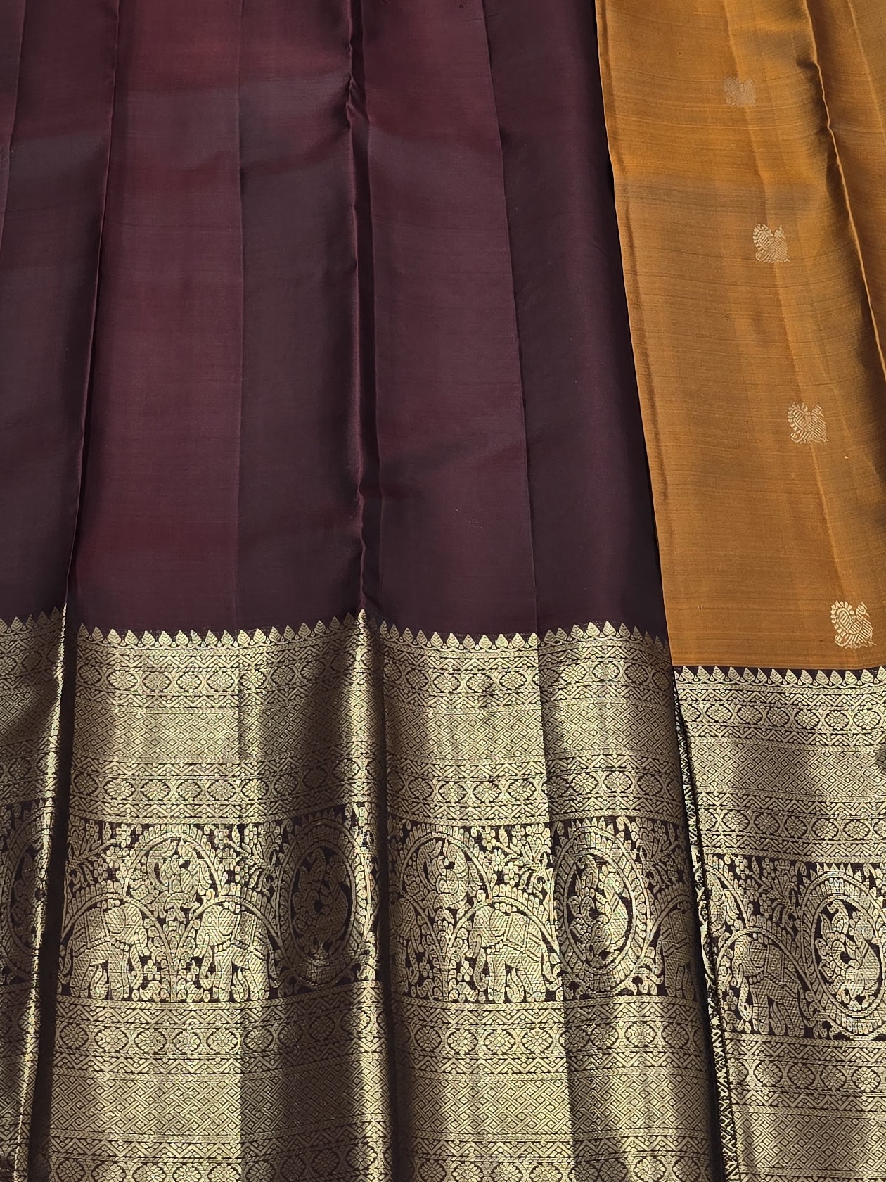 Handloom Rust Orange Silk Saree — view 5