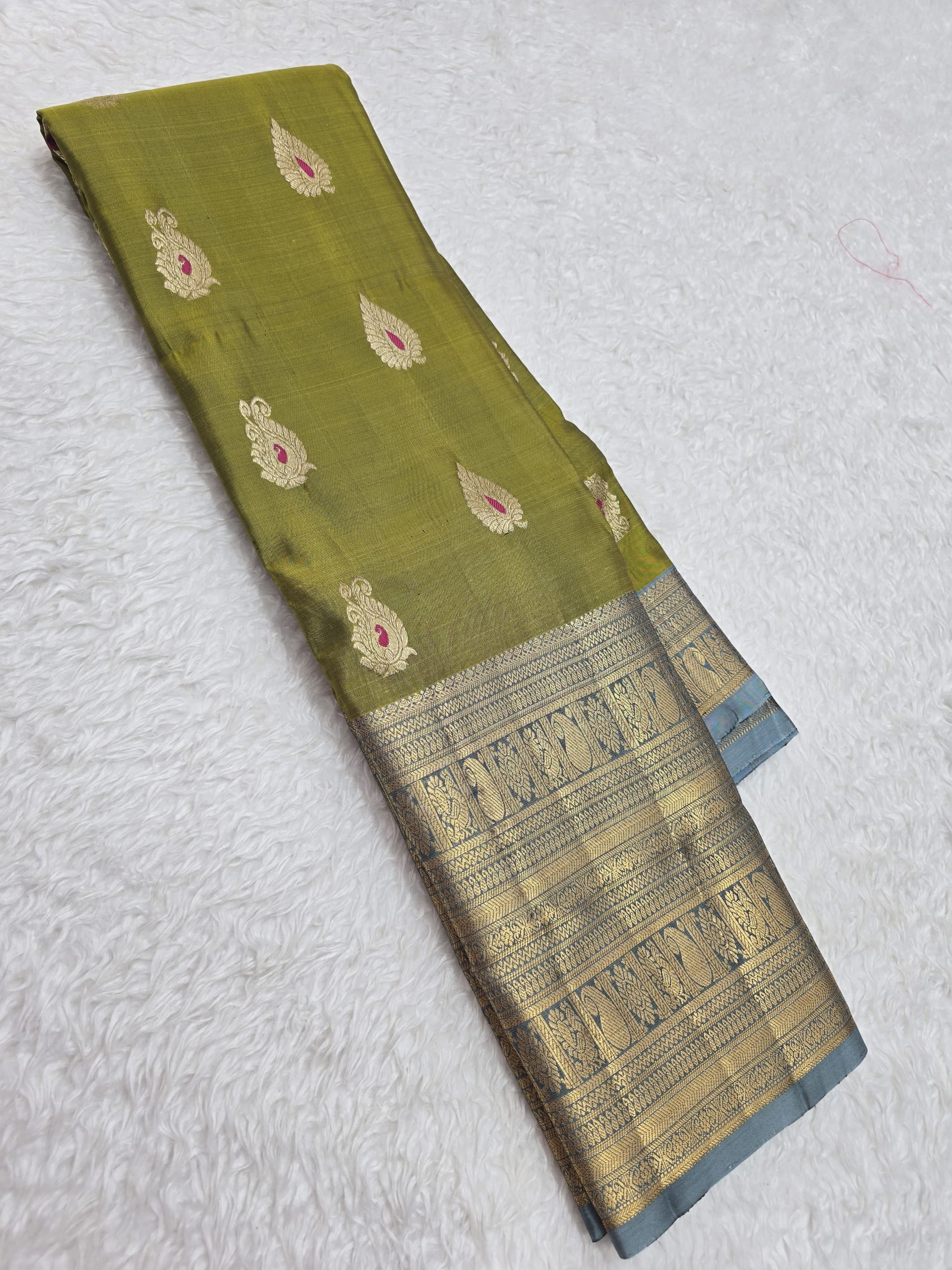 Handloom Olive Green Silk Saree — view 2