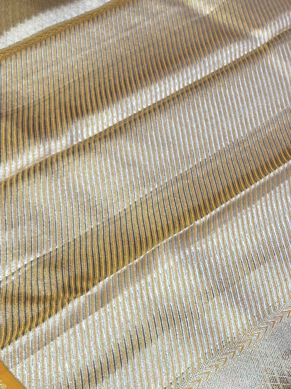 Handloom Golden Yellow Silk Saree — view 4