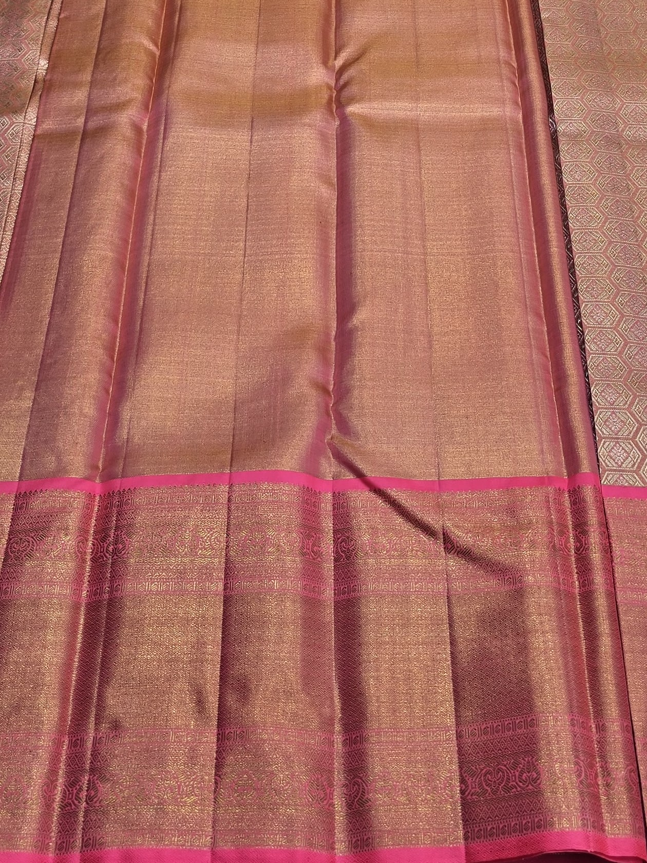 Handloom Peach Pink Silk Saree — view 5