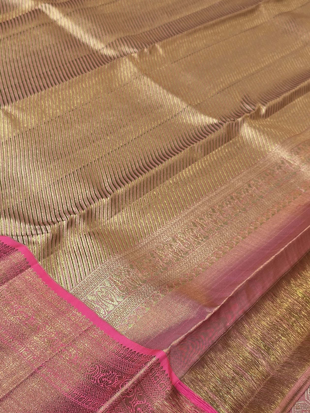 Handloom Peach Pink Silk Saree — view 4