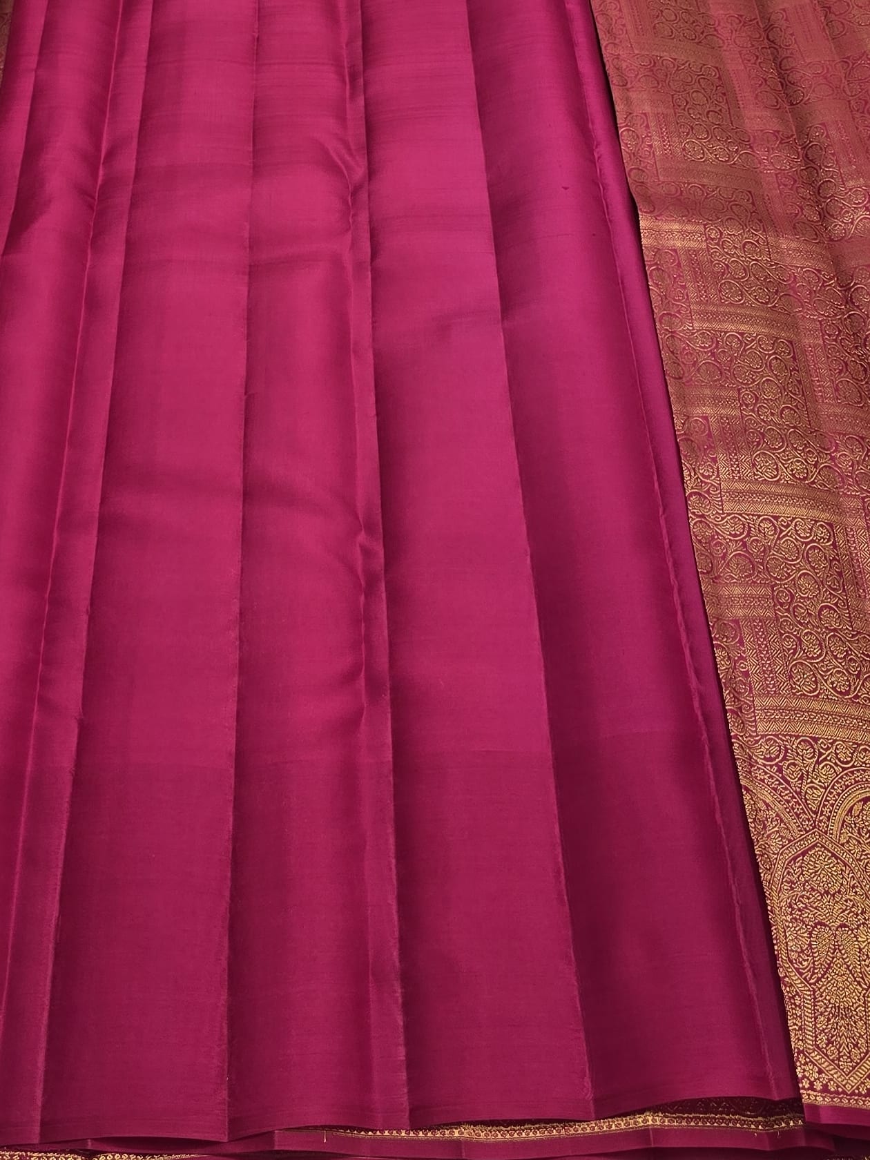 Handloom Dark Pink Silk Saree — view 5