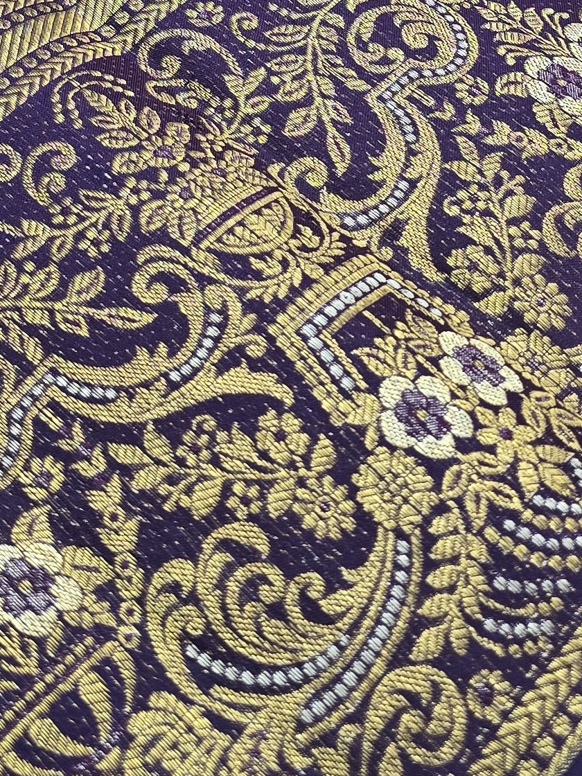 Handloom Navyblue Silk Saree — view 3