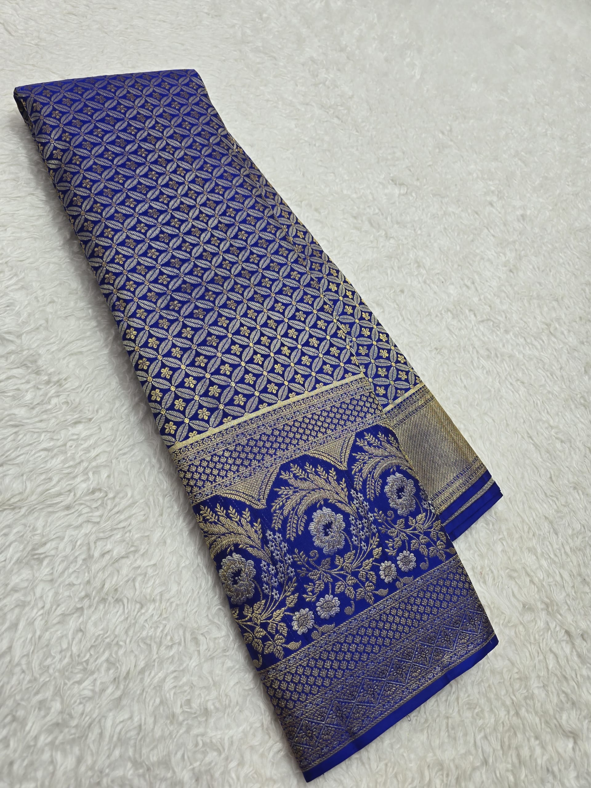 Handloom Royal Blue Silk Saree — view 2