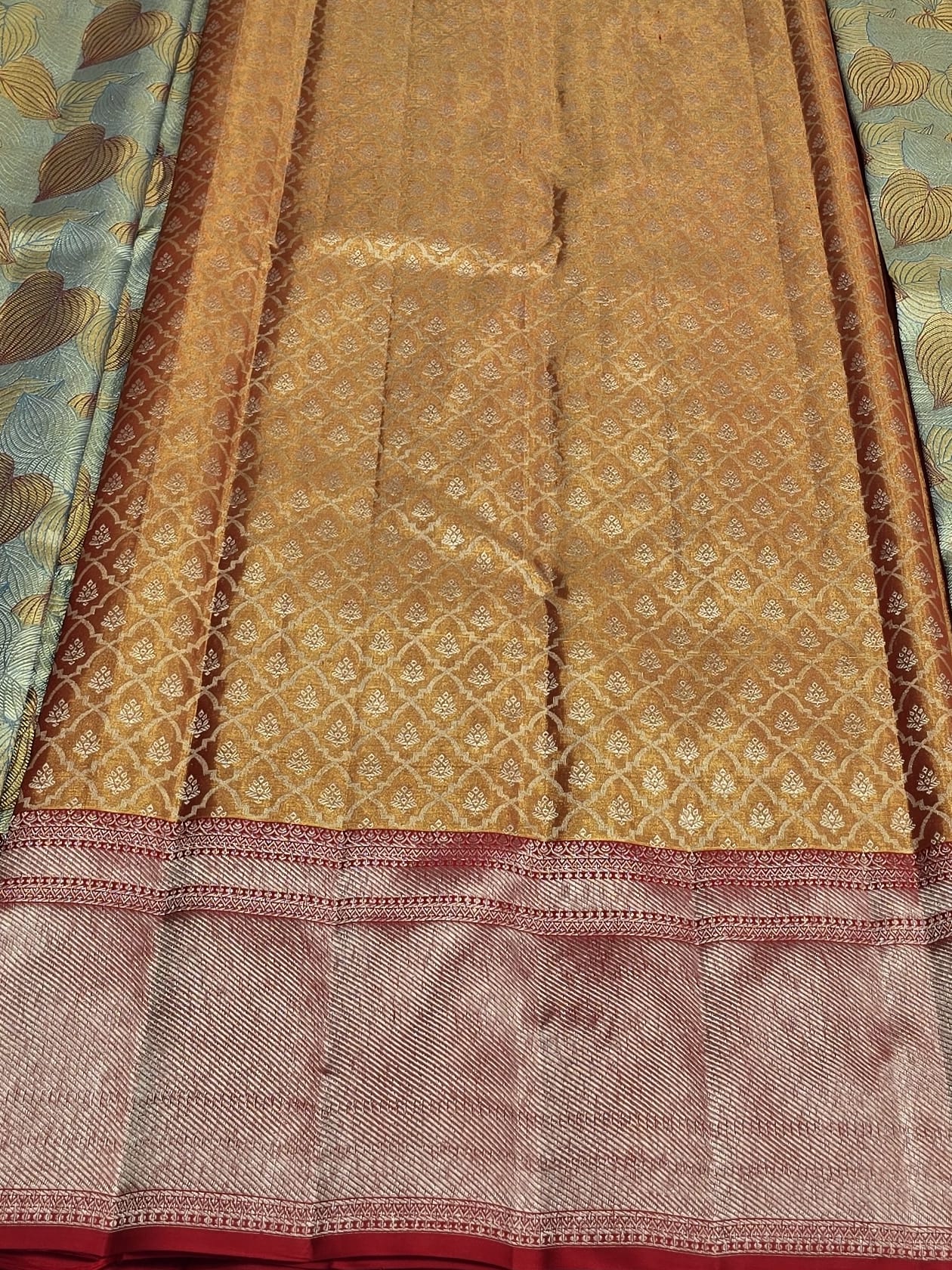 Handloom Light Green Silk Saree — view 5