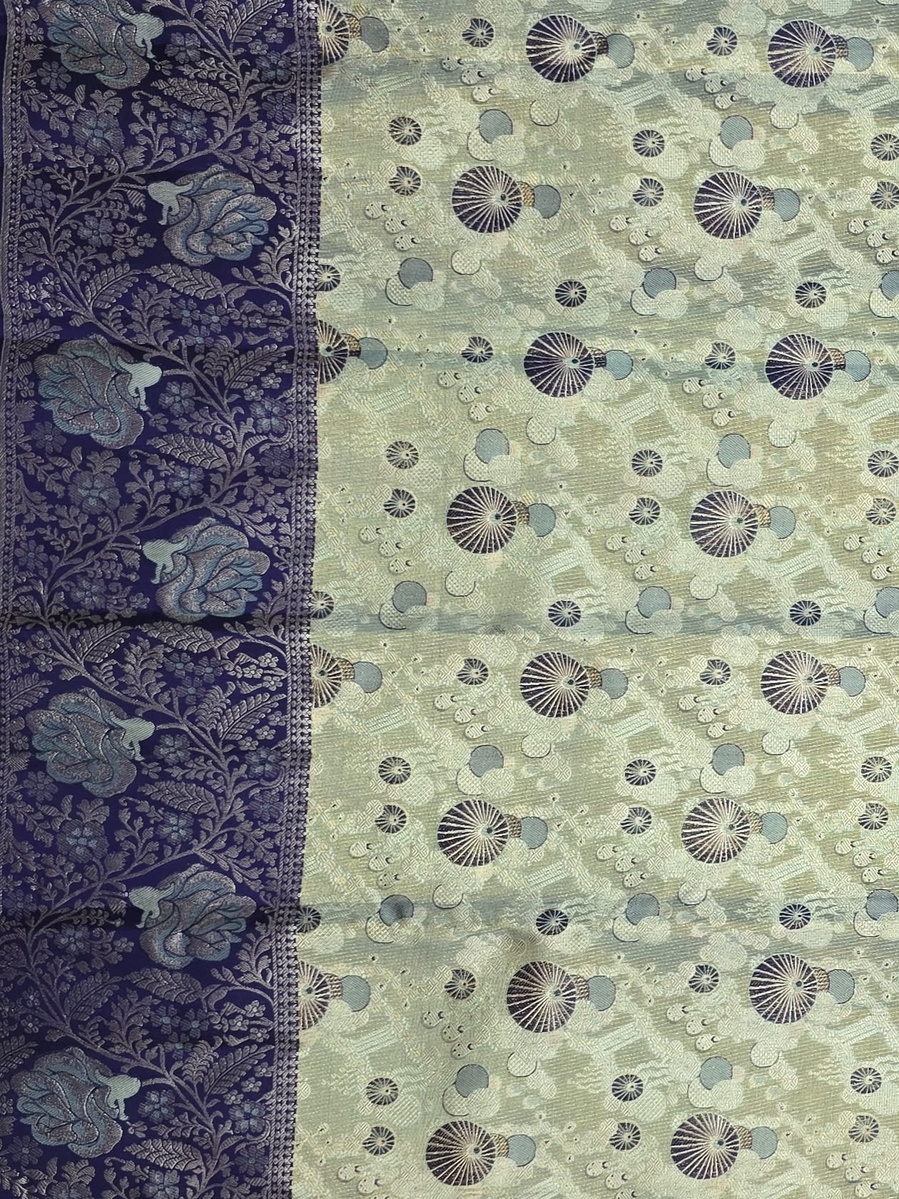 Handloom Pista Green Silk Saree — view 3