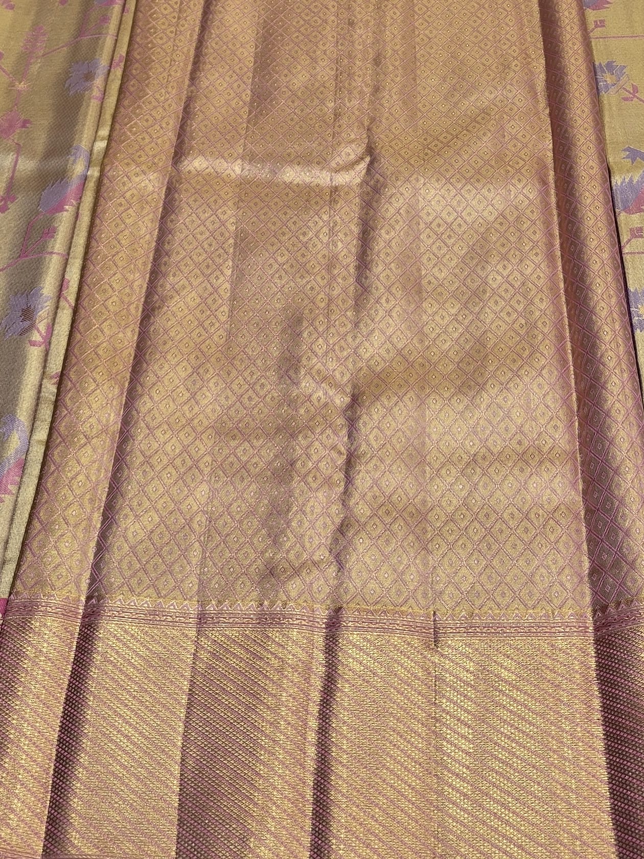 Handloom Gold Silk Saree — view 5