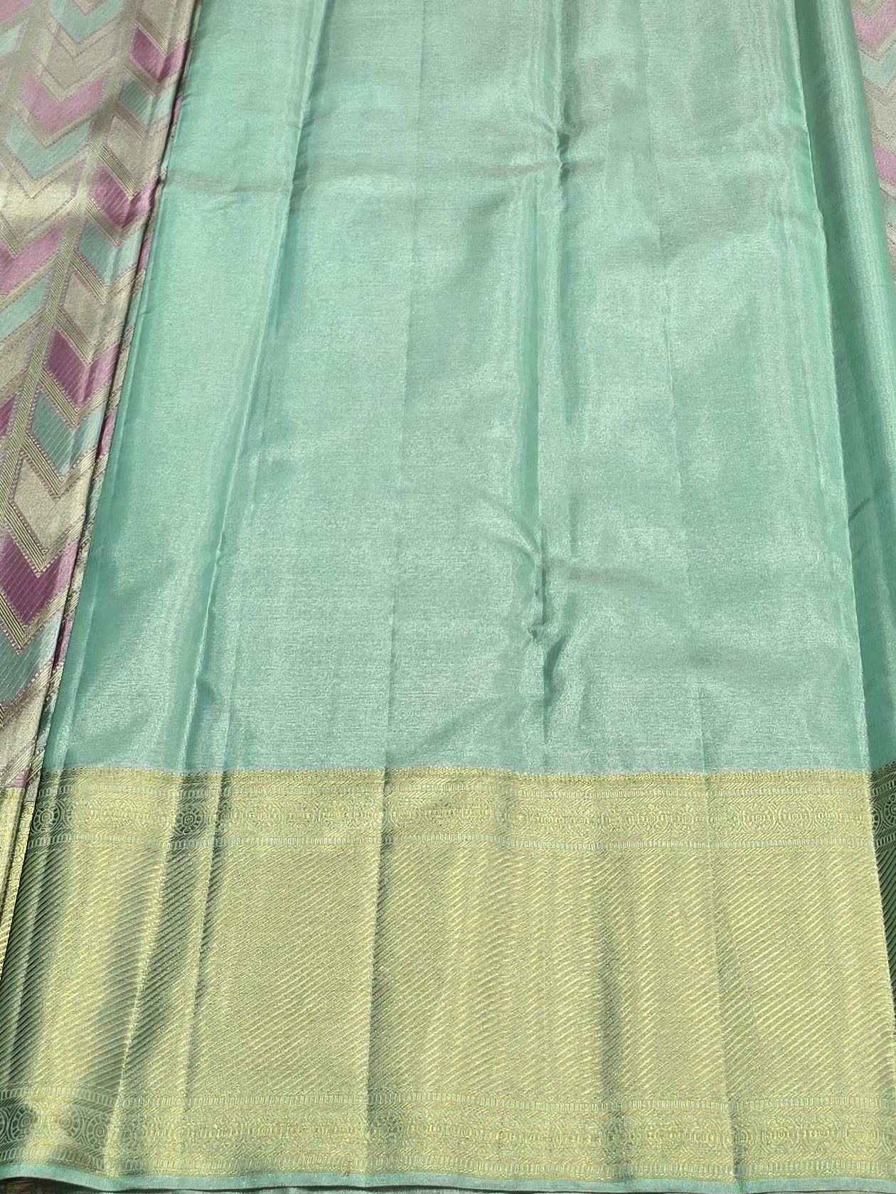 Handloom Multi Colour Silk Saree — view 5