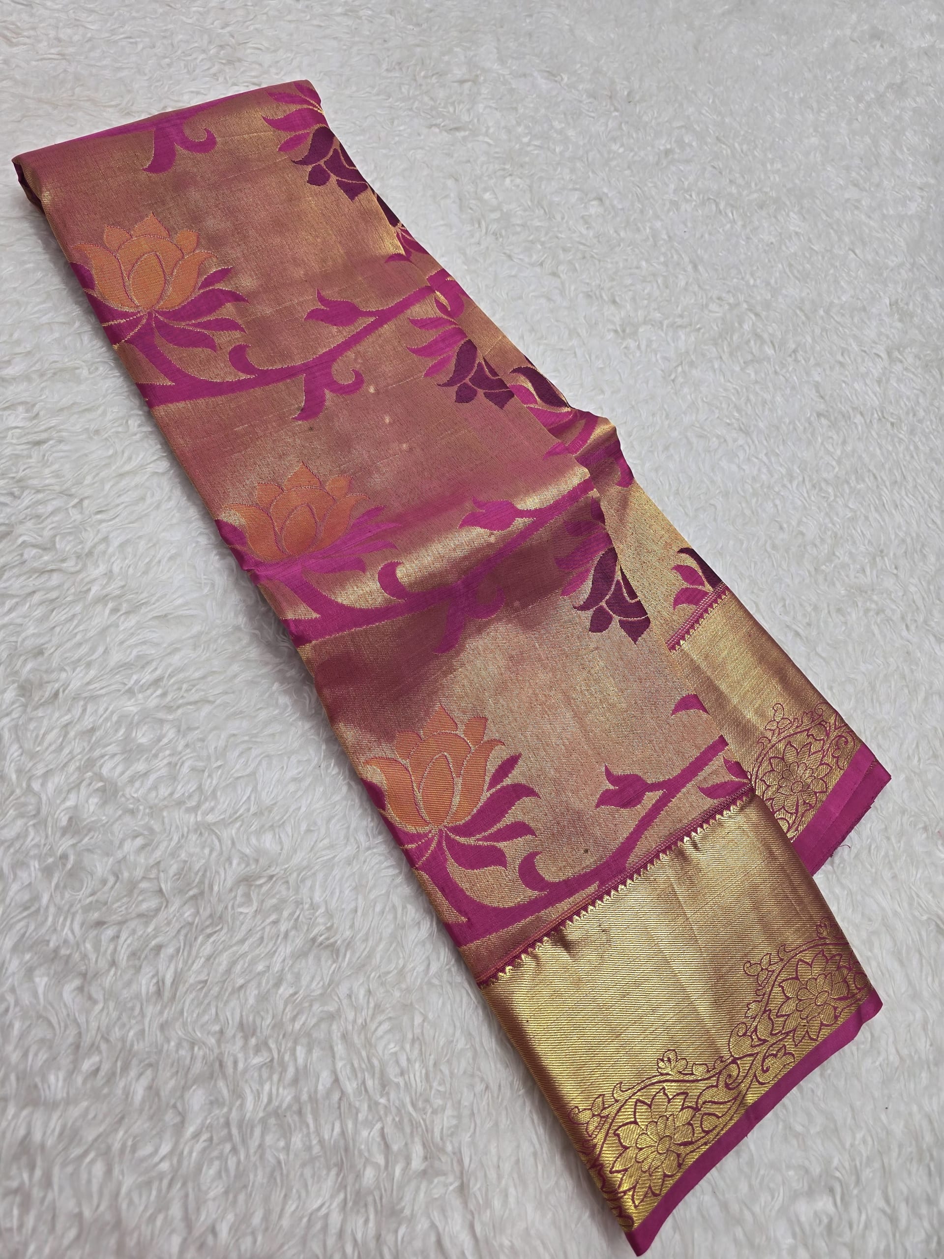 Handloom Pink Silk Saree — view 2